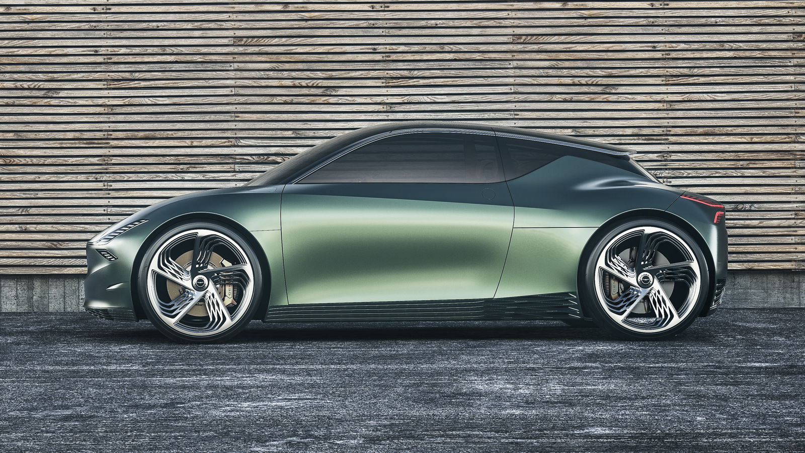 Two New GT-Rs Headline Nissan’s New York Motor Show Stand