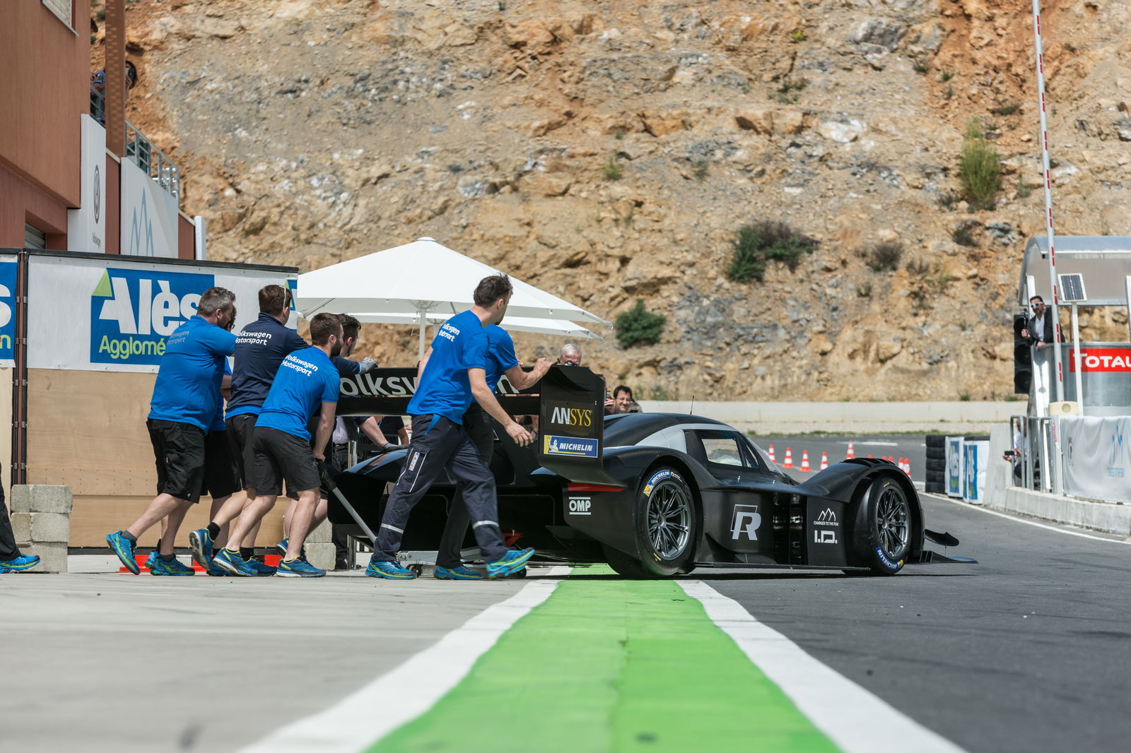 VW Is Readying The ID R For Nurburgring Glory