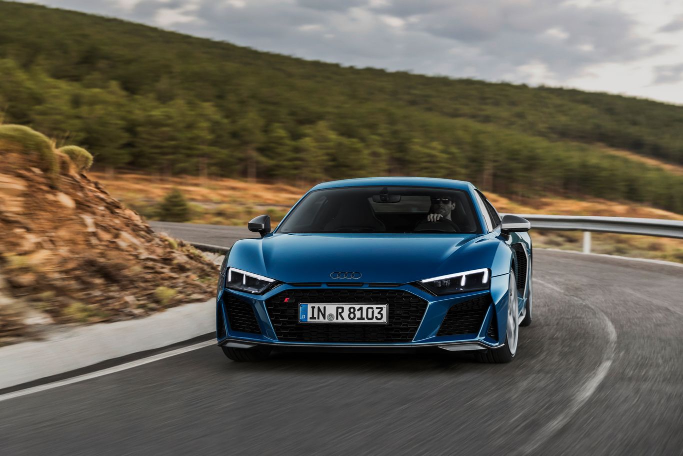 BMW xDrive Vs Audi Quattro - Which All-Wheel Drive System Is Best?
