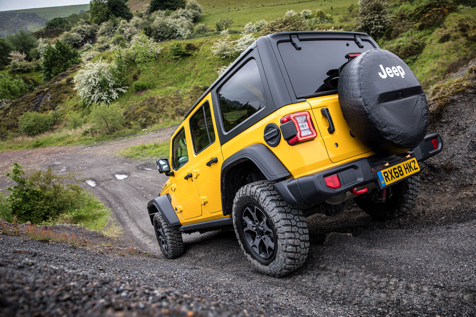 Dirty Weekender: Suzuki Jimny Meets Jeep Wrangler Rubicon
