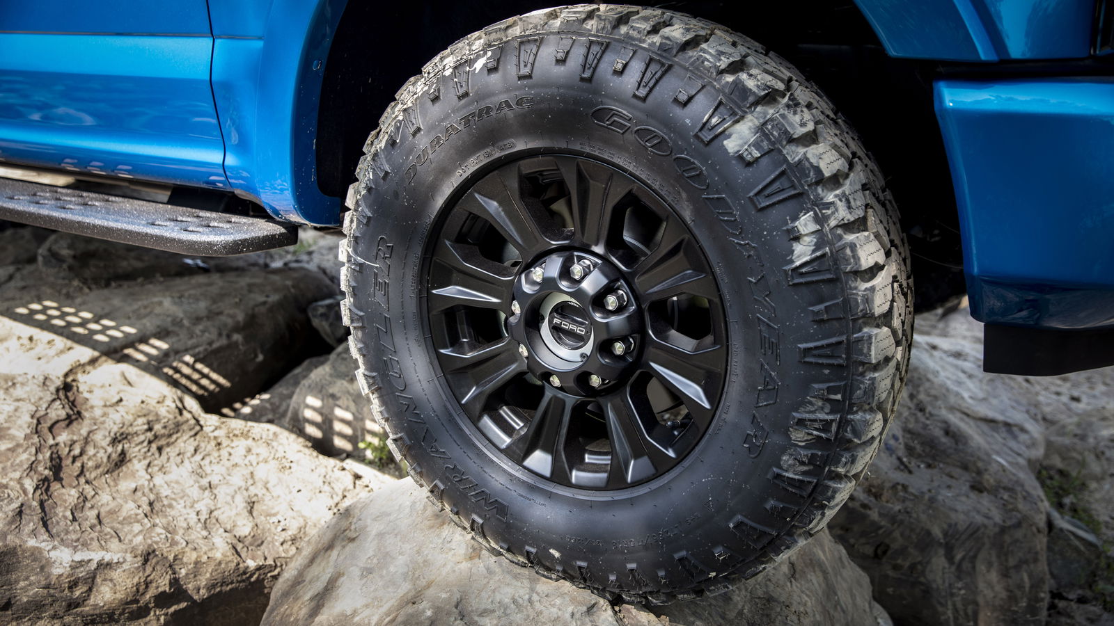 Ford’s New 7.3 V8-Powered Pick-Up Is Now Ready To Go Off-Road