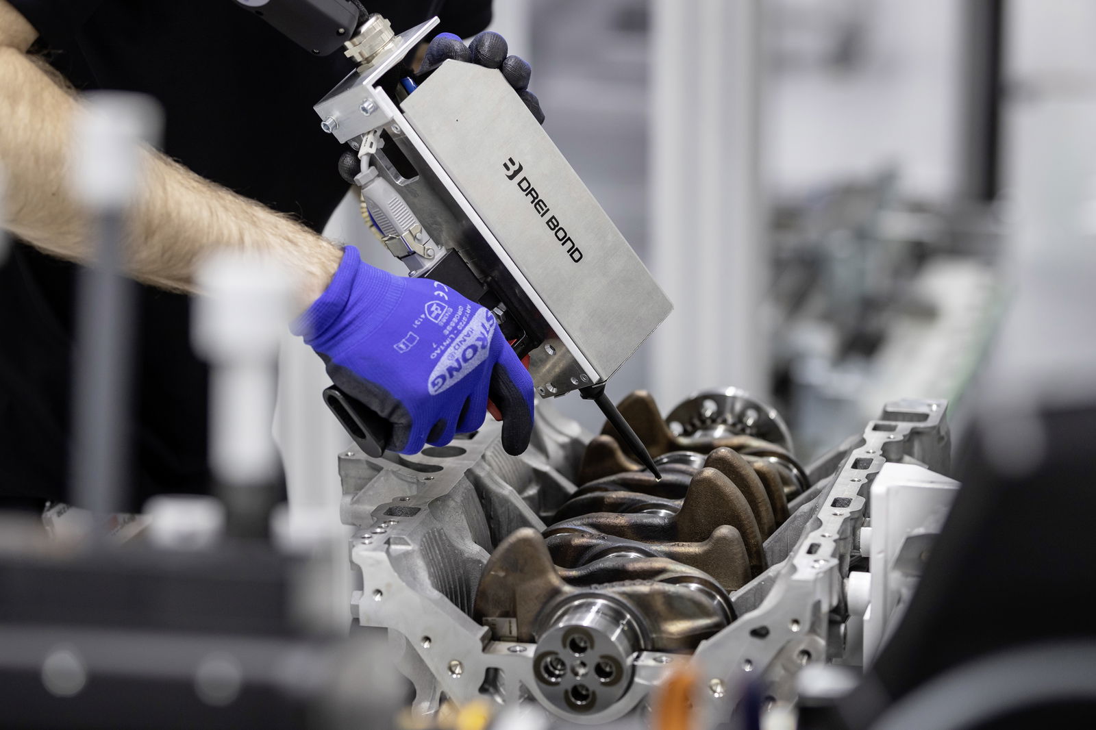 Mercedes-AMG's New 2.0 Inline-Four Develops 415bhp, Revs To 7200rpm