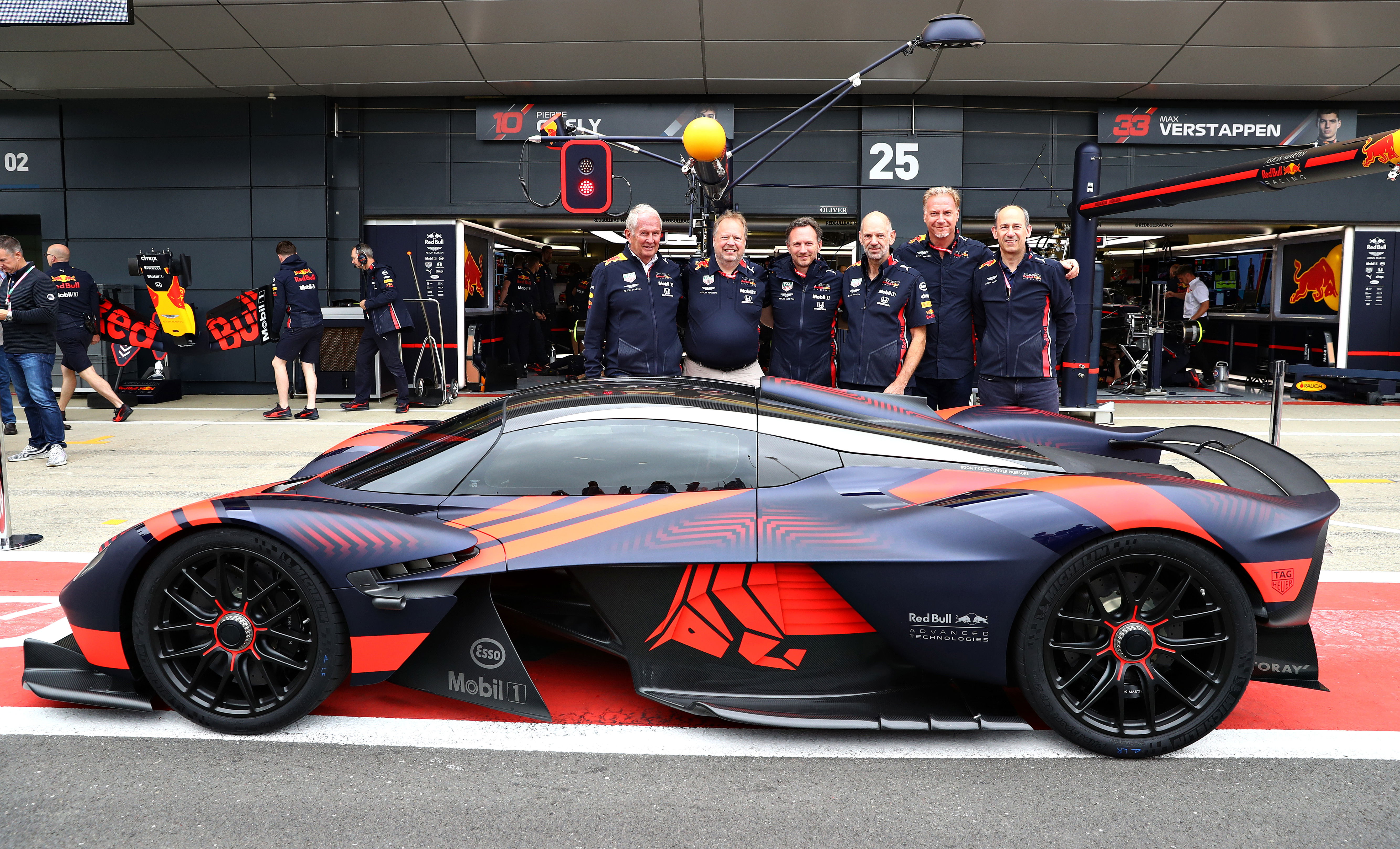 Here's Your First Chance To See And Hear The Aston Martin Valkyrie