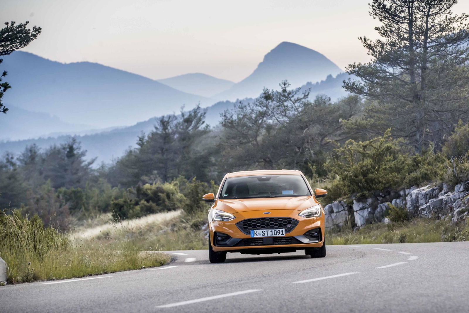 Ford Focus ST Review: A Solid Hot Hatch With One Button You Should Avoid