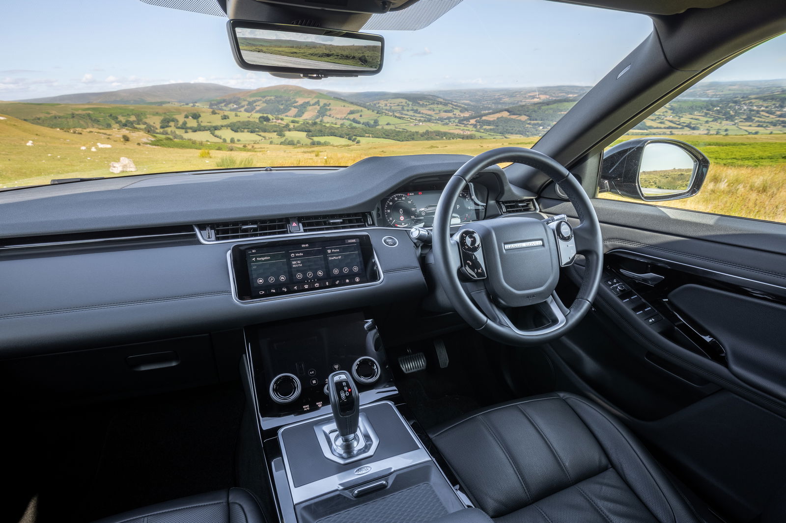 Range Rover Evoque Review: The Pop Diva Has Grown Up