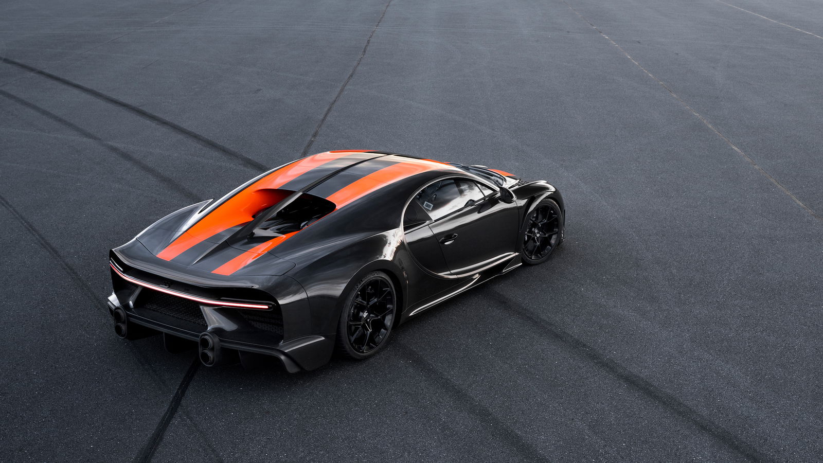 The Bugatti Chiron Has Topped 300mph, And The Footage Is Incredible