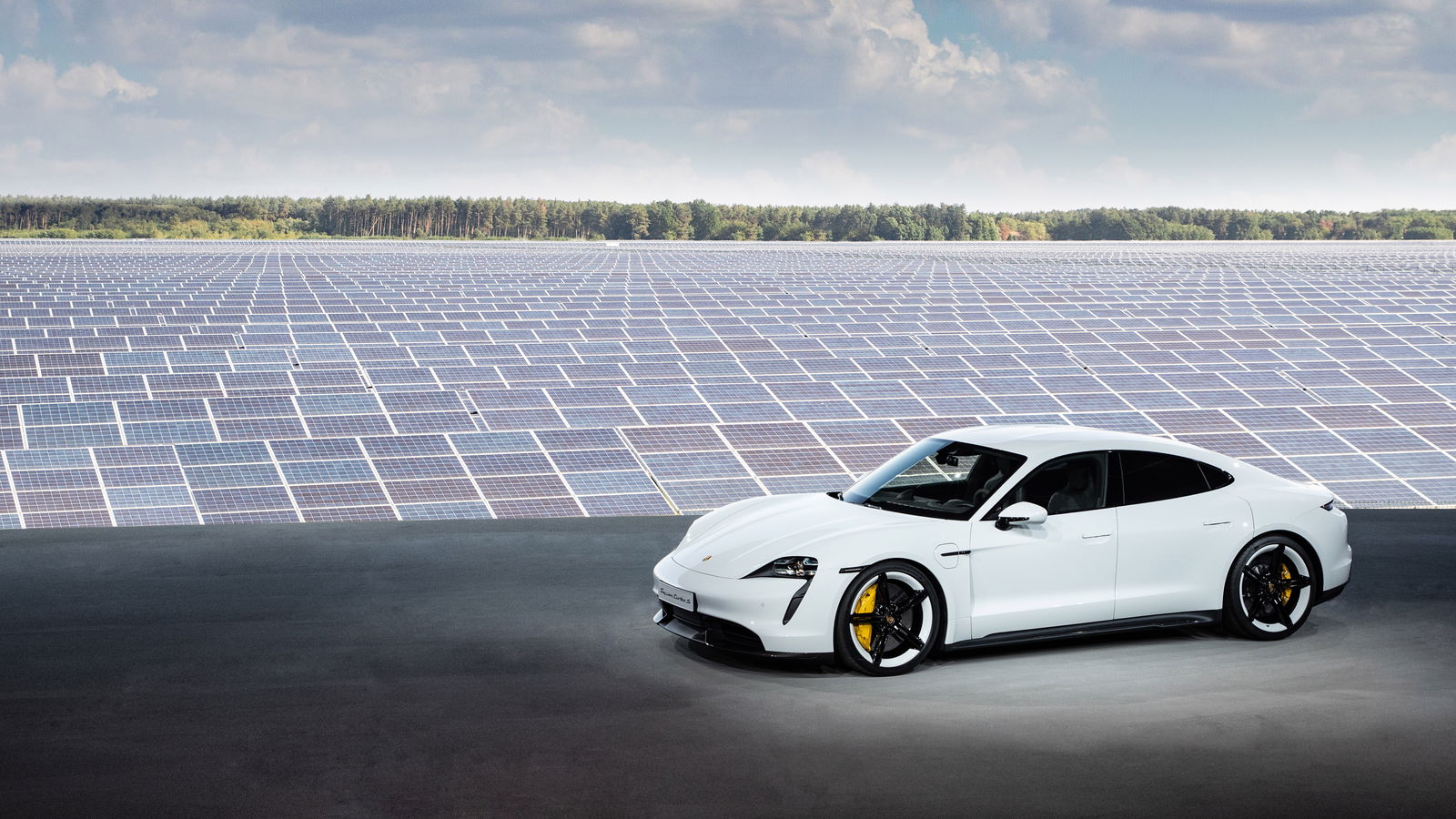 The Porsche Taycan Turbo S Is A 751bhp EV Tech-Fest