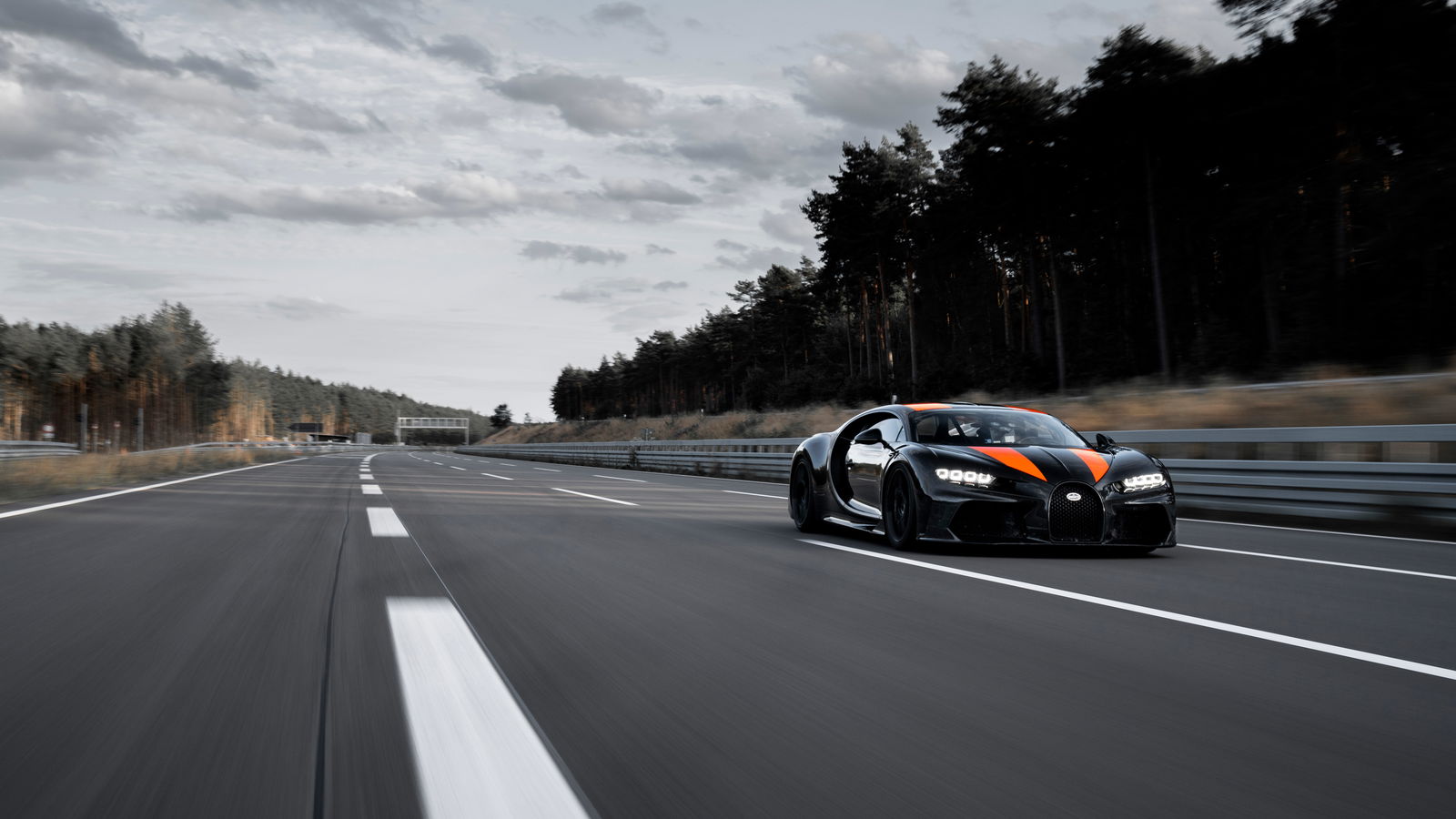The Bugatti Chiron Super Sport Prototype Got Air At 278mph
