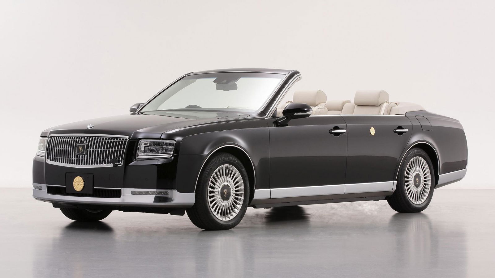 This One-Off Toyota Century Cabriolet Is Fit For An Emperor