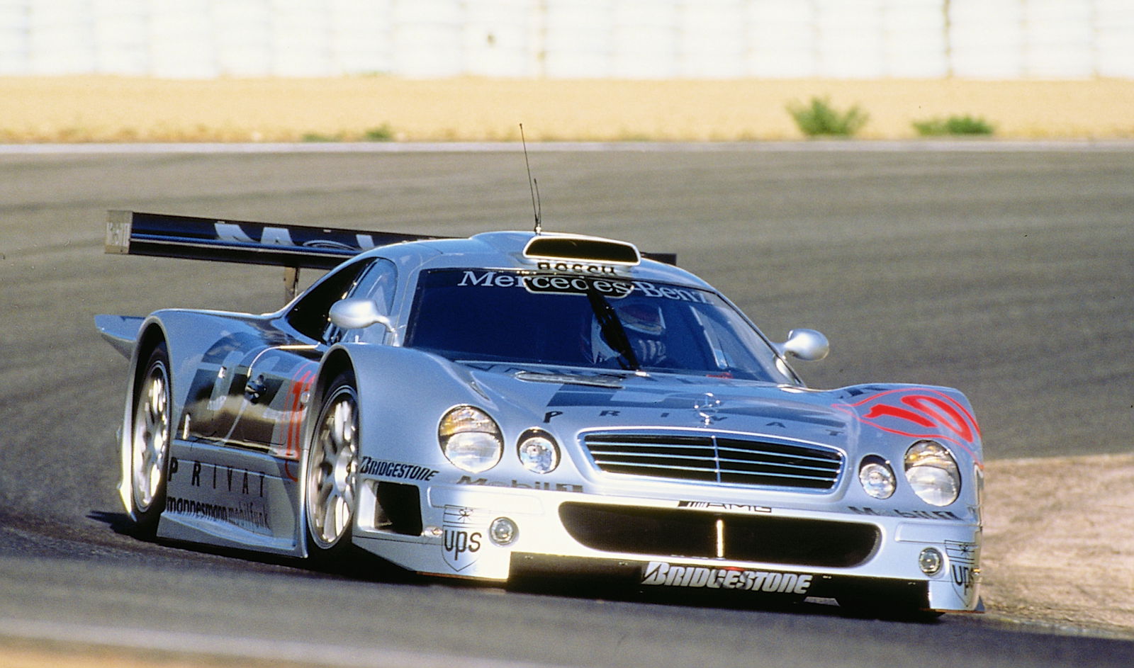 The Ford GT Is Like A Reincarnated Mercedes CLK GTR, And That Shows In The Way It Drives
