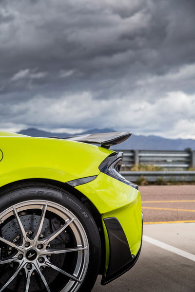 30 Car Photos For Wallpaper Awesomeness