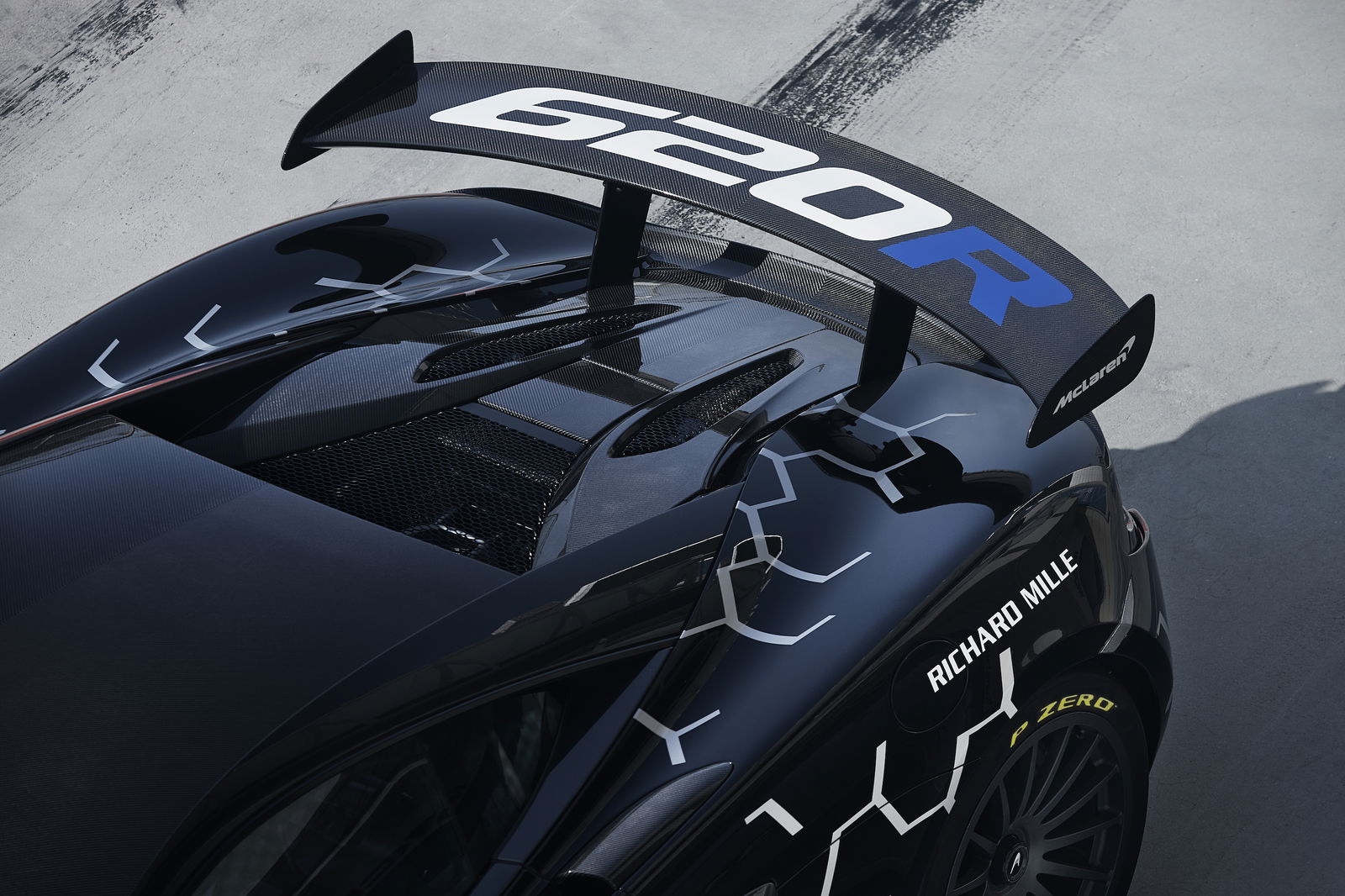 The McLaren 620R Is Road-Legal GT4 Racing Car