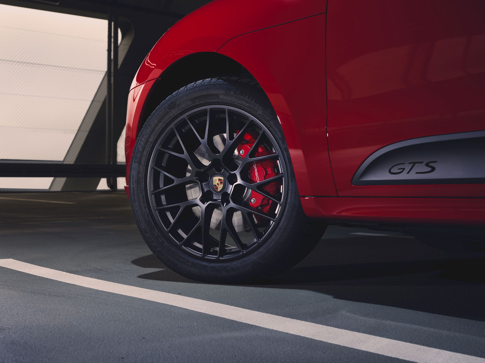 The New 375bhp Porsche Macan GTS Is Lower And Faster Than Ever
