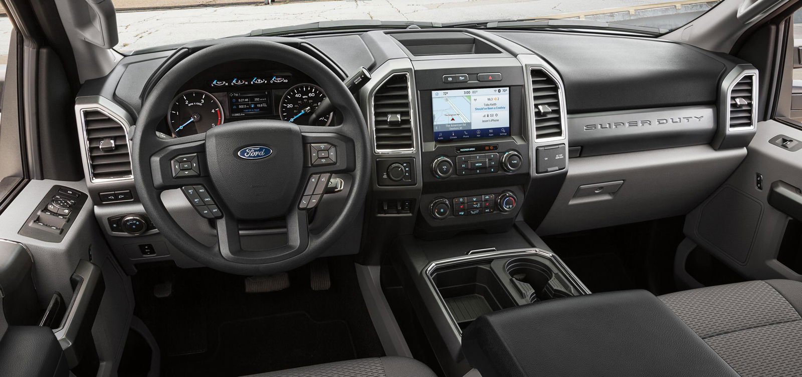 Ford's New 1100Nm Super Duty Chassis Cab Can Carry 5.8 Tonnes