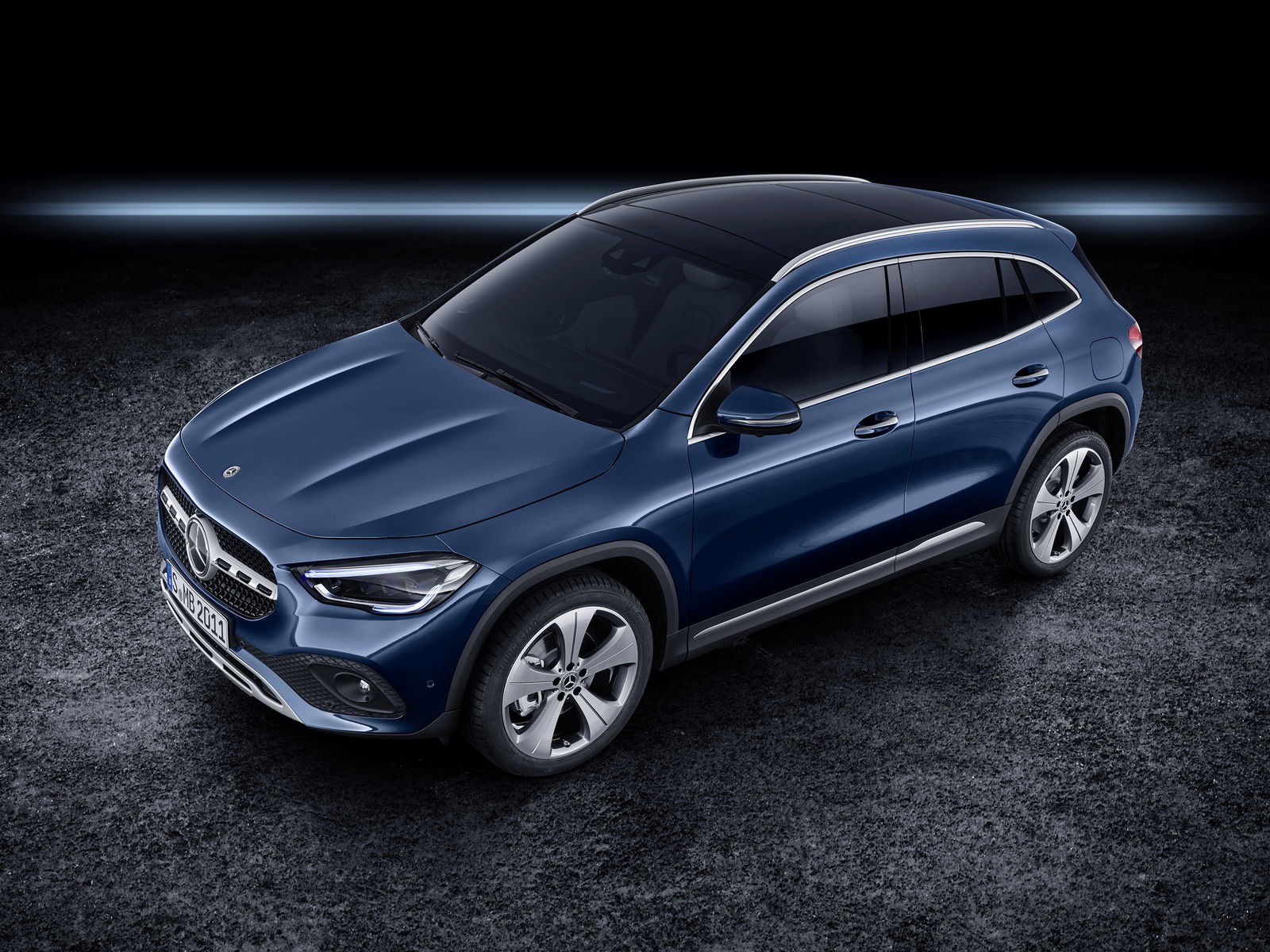 Taller, Shorter And Much More Advanced: Mercedes GLA Revealed
