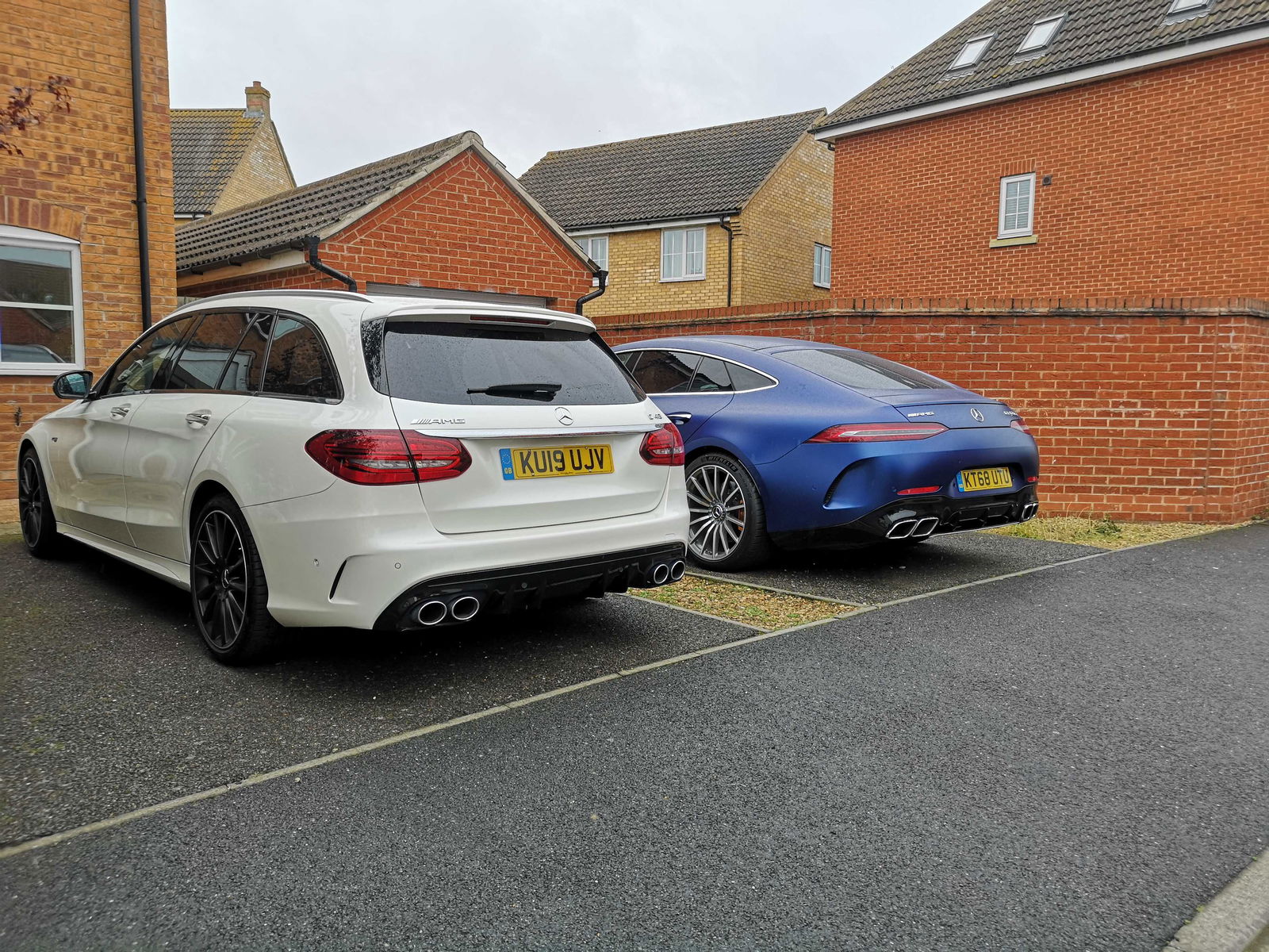 We briefly switched the C43 for an AMG GT 63S 4-Door while it went back for a driver assistance software recall. No questioning the AMG credentials of this car...