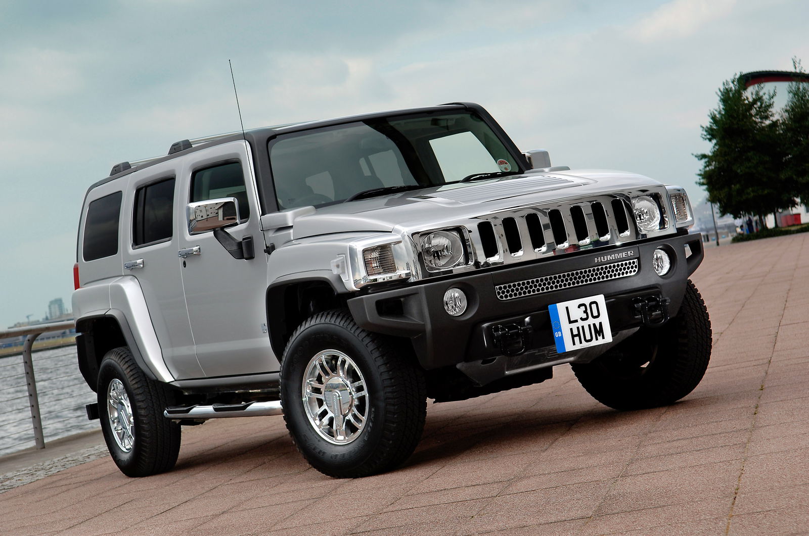 The last production Hummer, the H3, came to the UK in right-hand drive