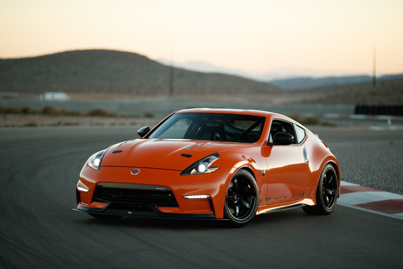 Next-Gen Nissan 370Z Will Have Manual Gearbox And Retro Z Design