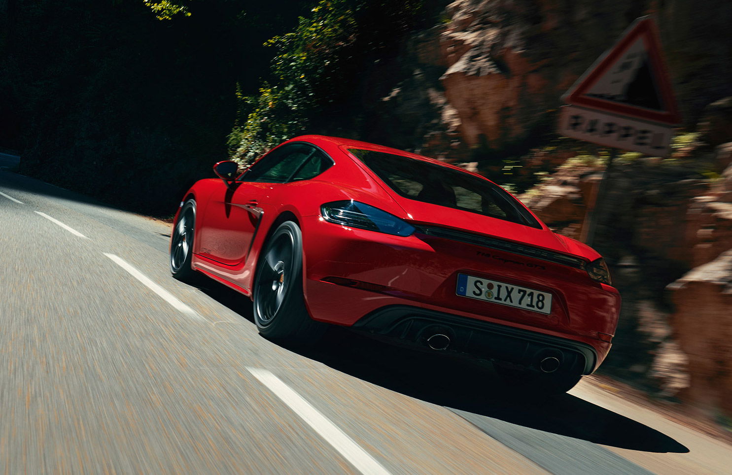 Take a look at this 718 Cayman GTS, and now imagine an N/A flat-six revving to 7800rpm...