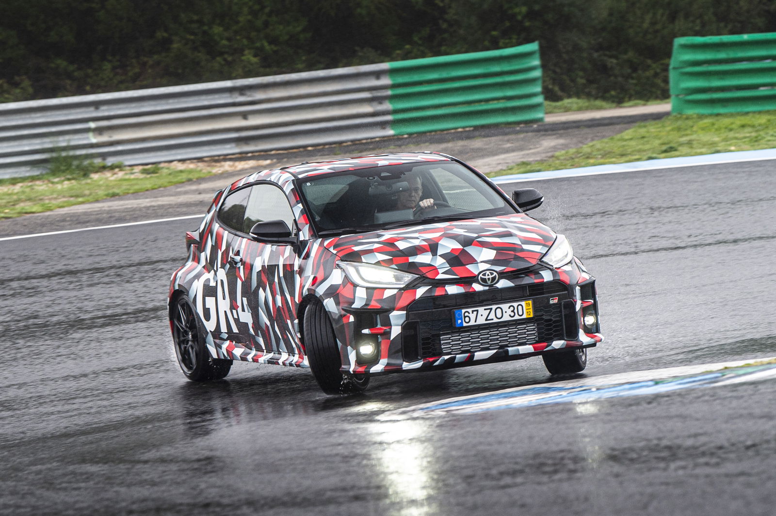 A drive of a late prototype impressed our colleagues at Evo, but early mules had issues...
