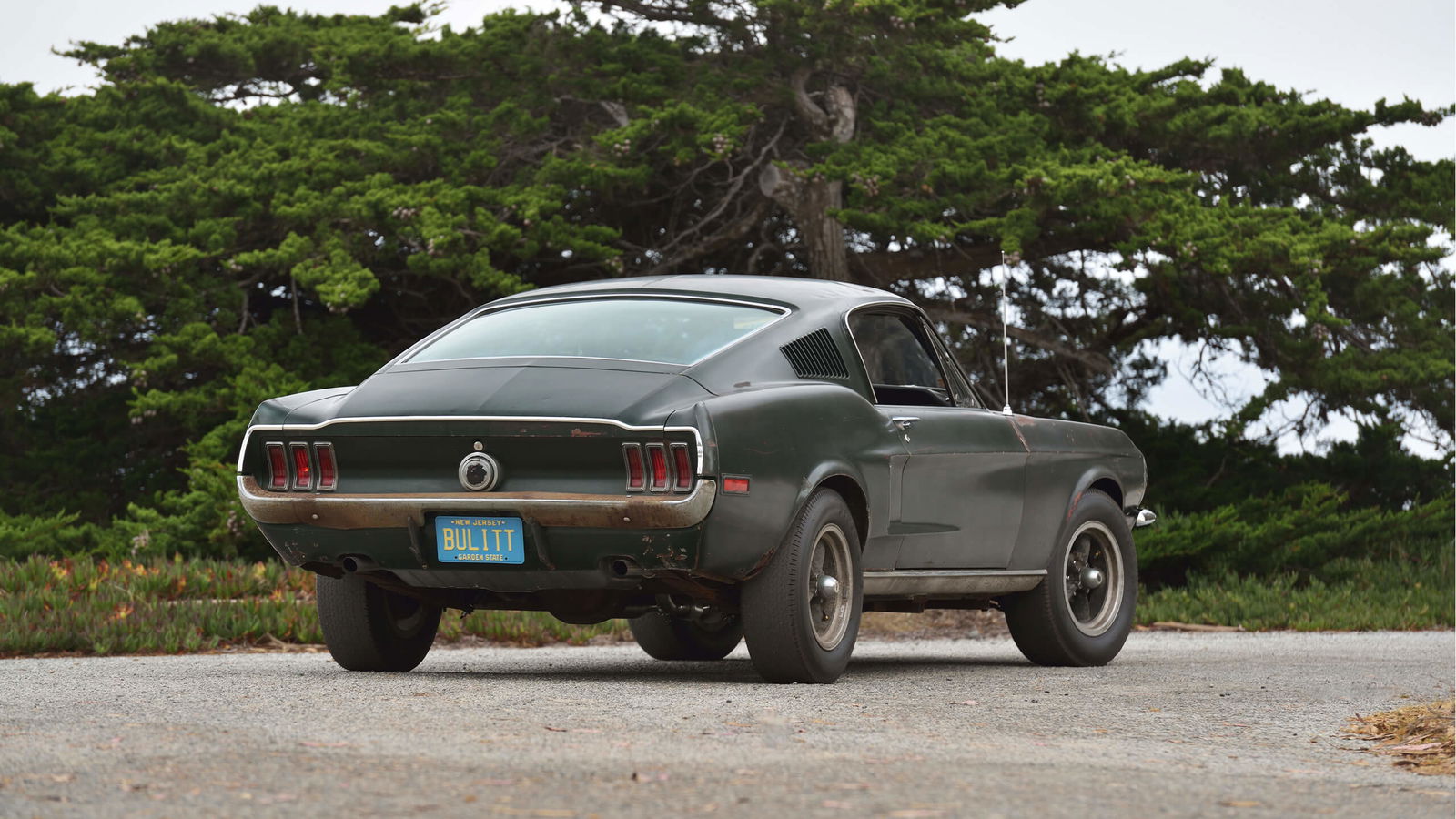 The Bullitt Ford Mustang Steve McQueen Drove Has Sold For $3.74 Million