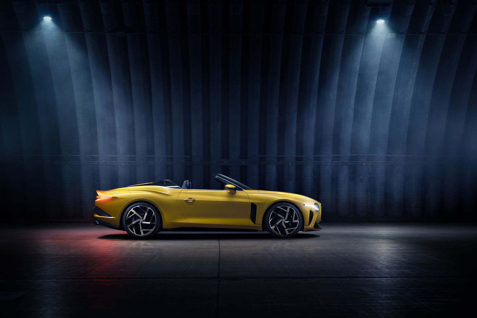 The Bentley Bacalar Is A Coachbuilt, Roofless Beauty With A £1.5m+ Pricetag