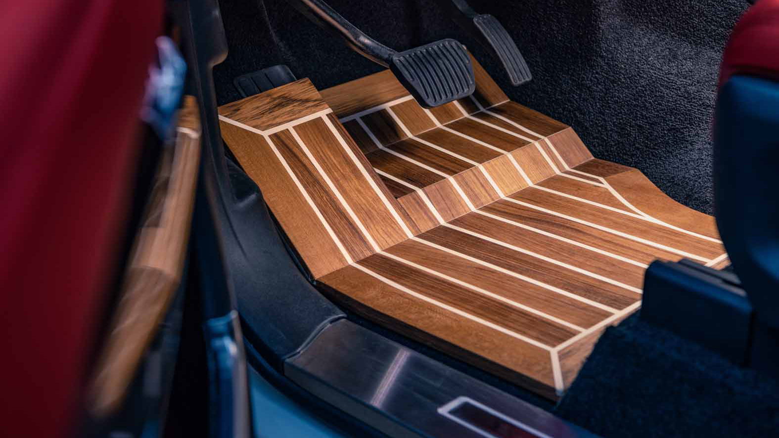 Dutch Coachbuilder To Make The Two-Door Range Rover That JLR Canned