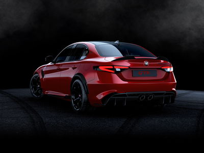 The Alfa Romeo Giulia GTA And GTAm Are 533bhp, Track-Ready Birthday Presents