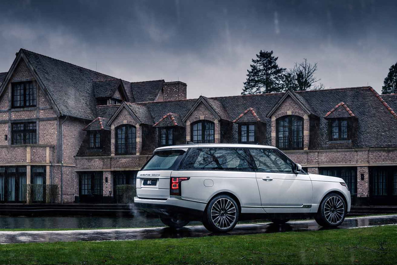 Dutch Coachbuilder To Make The Two-Door Range Rover That JLR Canned