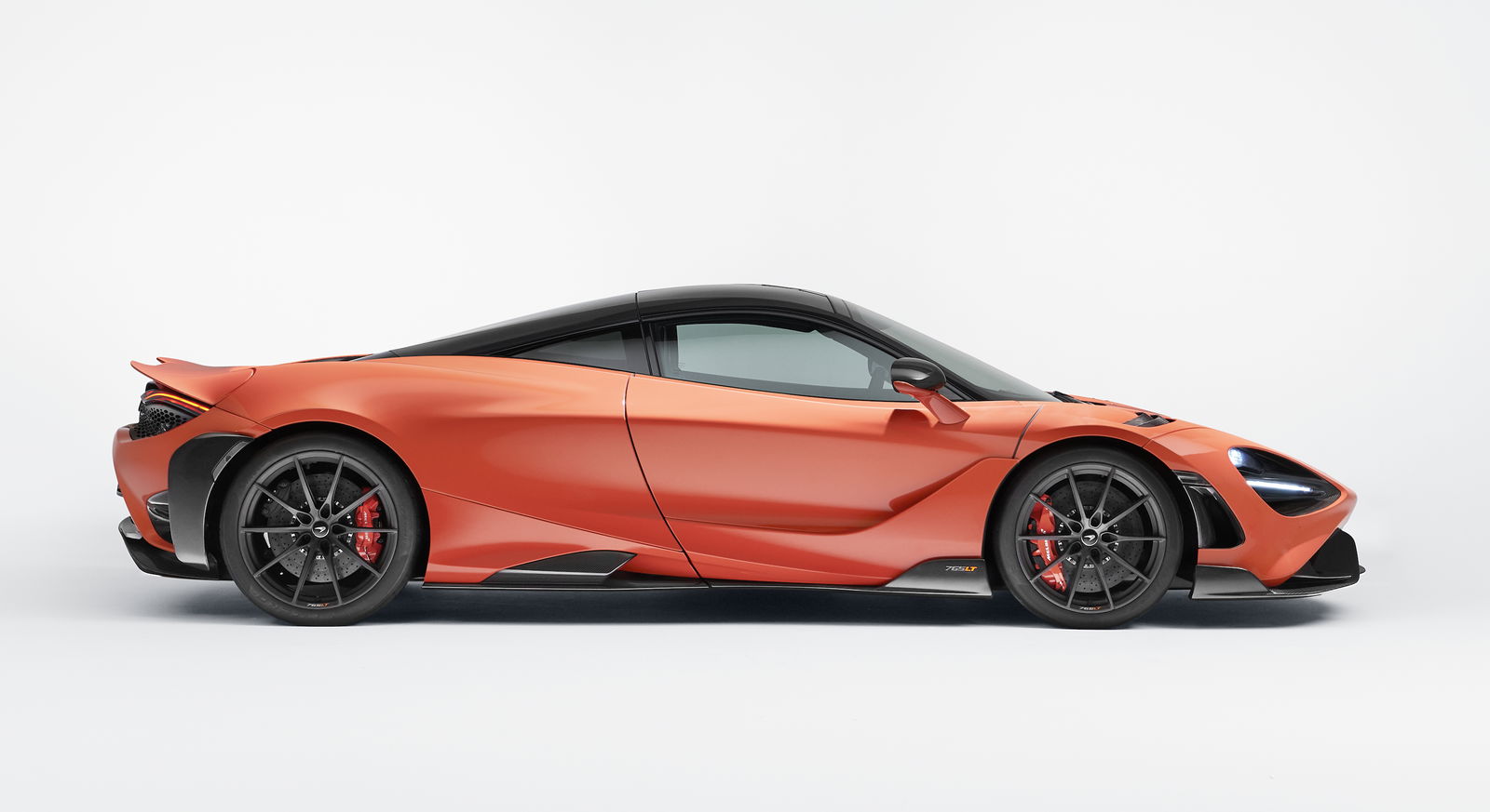 The McLaren 765LT Wants To Crush Porsche's 911 GT2 RS
