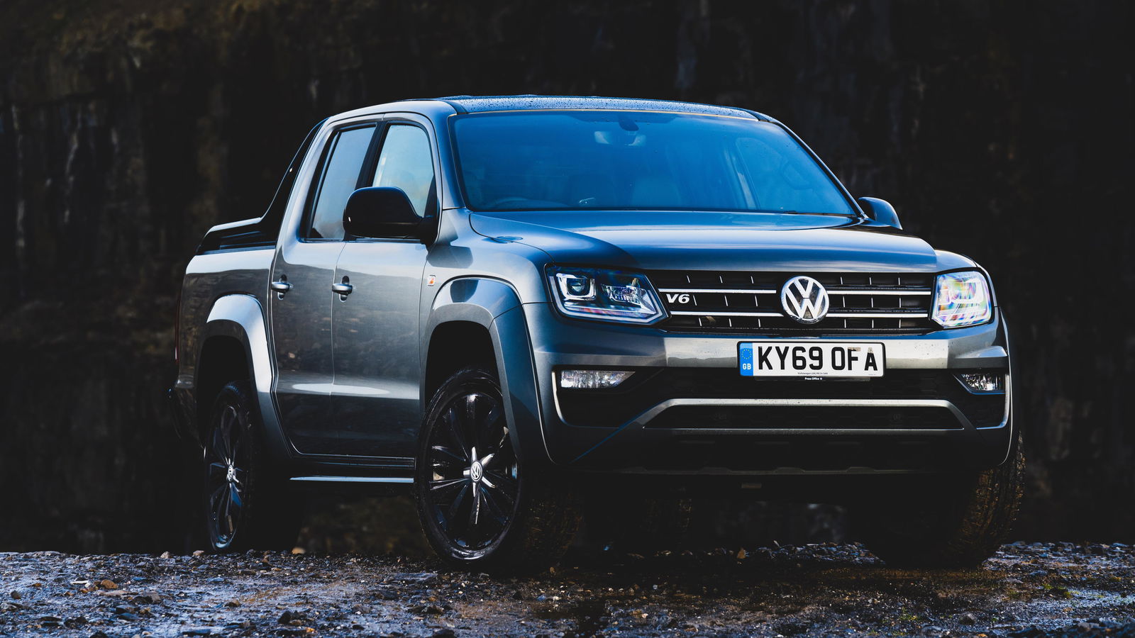 Next VW Amarok Looks Like It's On Steroids In Fantastically Overblown Sketch