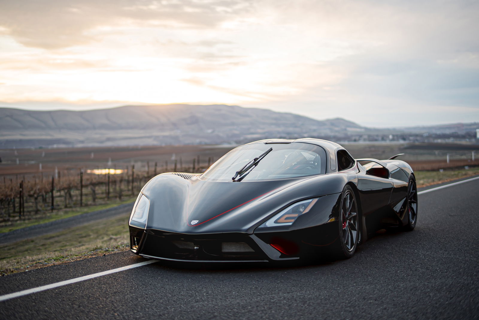Here's The SSC Tuatara Driving Really, Really Fast On A Closed Road