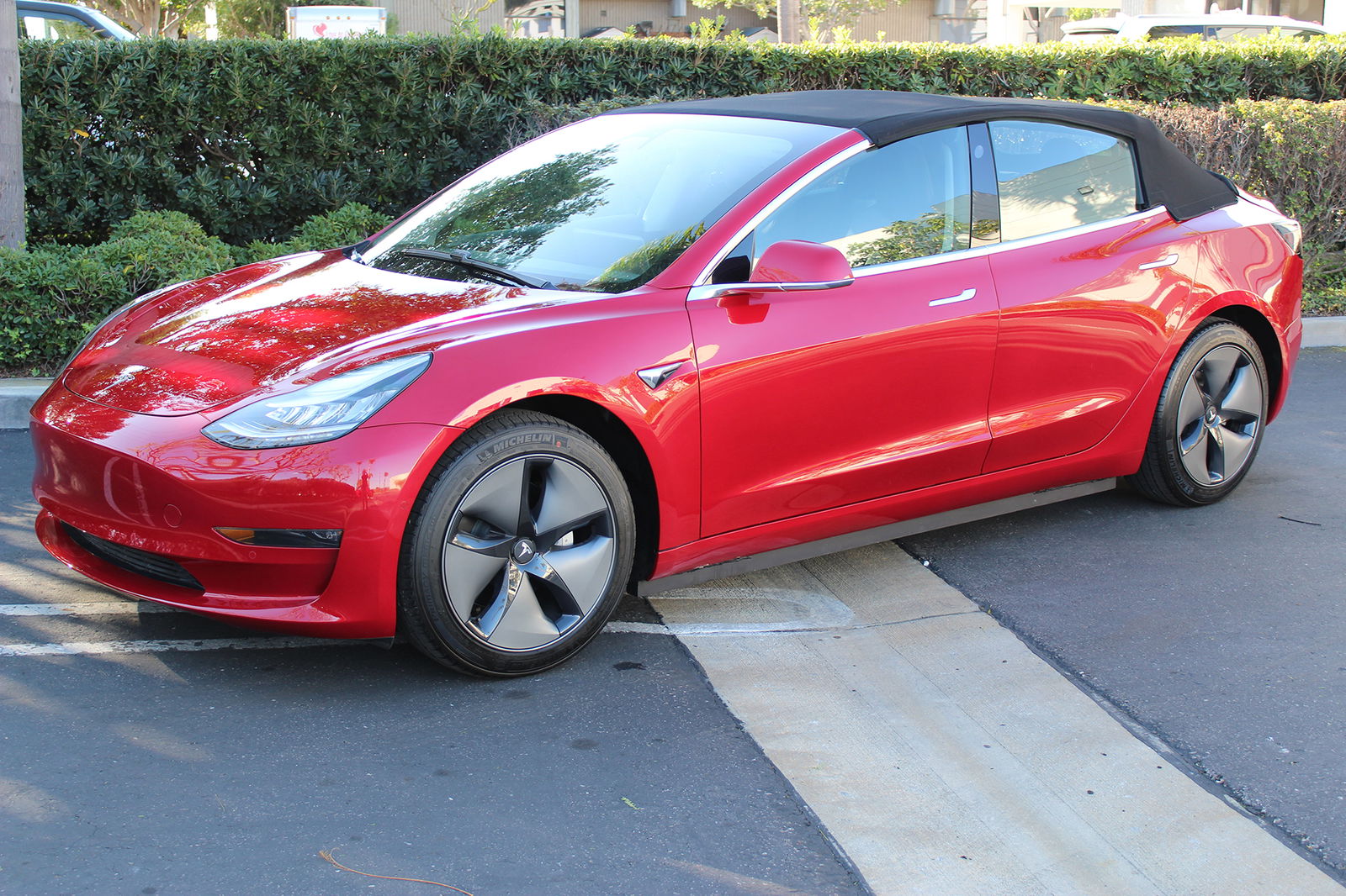 If You Really Musk, This Company Will Turn Your Tesla Model 3 Into A Cabriolet