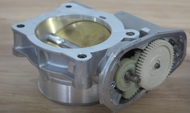 Why Electronic Throttle Bodies Are Ruining Modern Manual Shifts