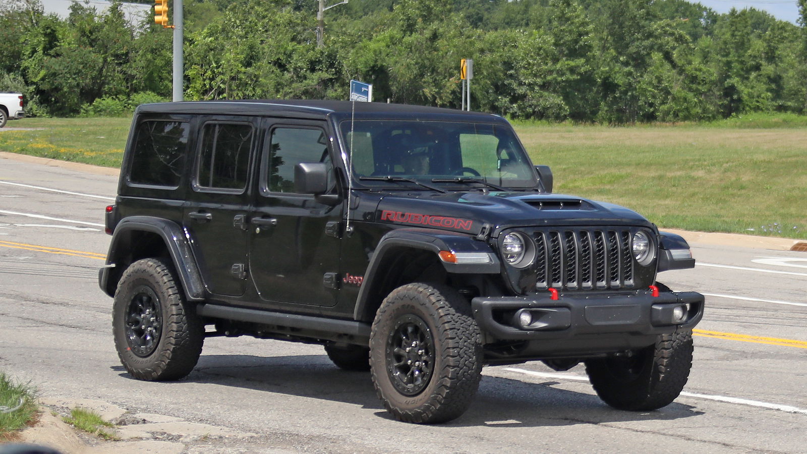 Jeep’s Wrangler V8 Prototype Is Here To Steal The Bronco’s Thunder