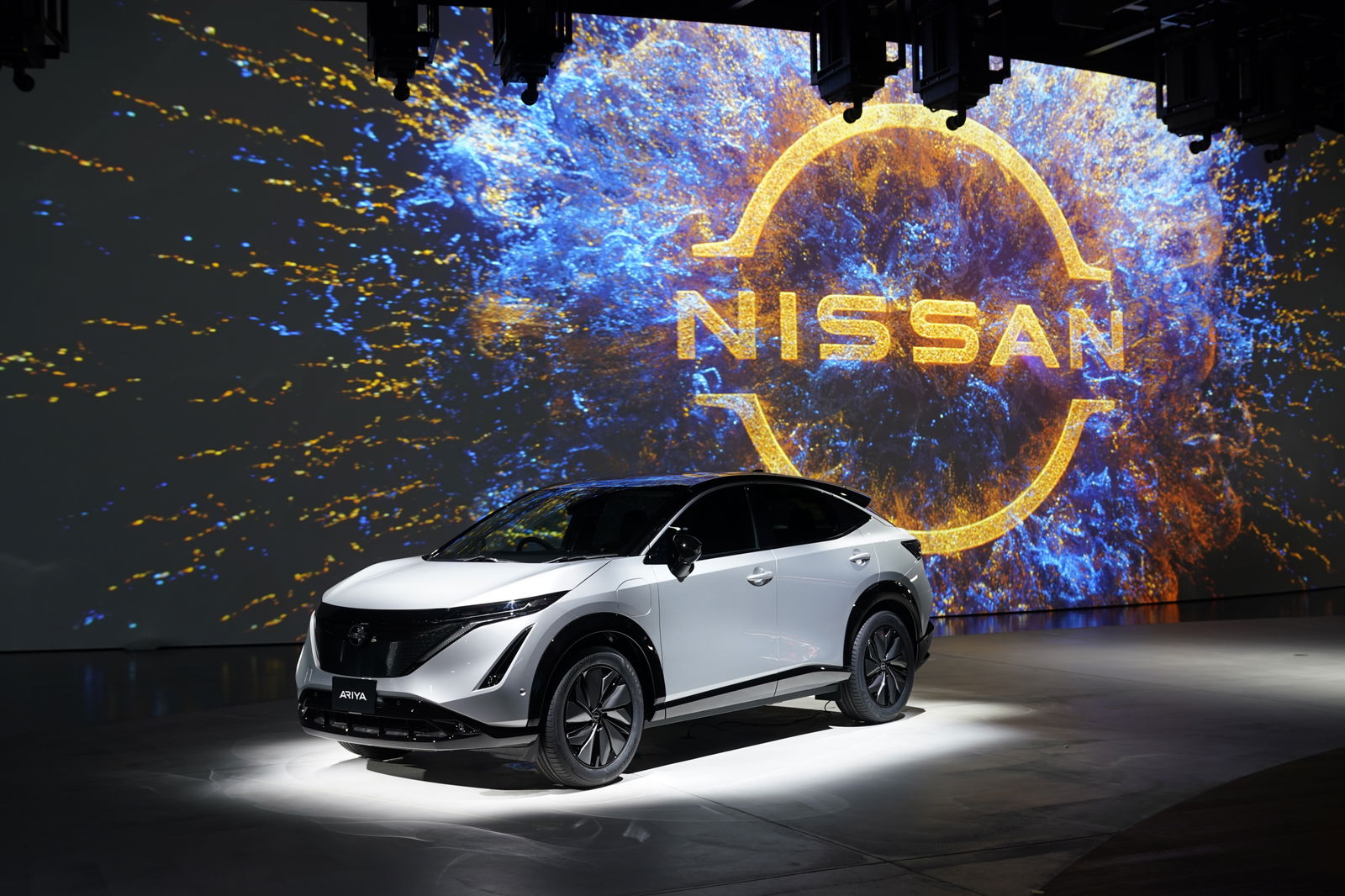 This Is Nissan's Fancy New Logo