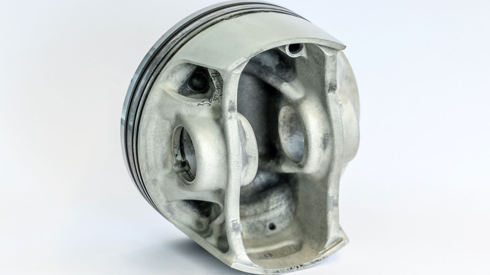 Porsche’s Miraculous 3D-Printed Pistons ‘Add 30bhp, Improve MPG’
