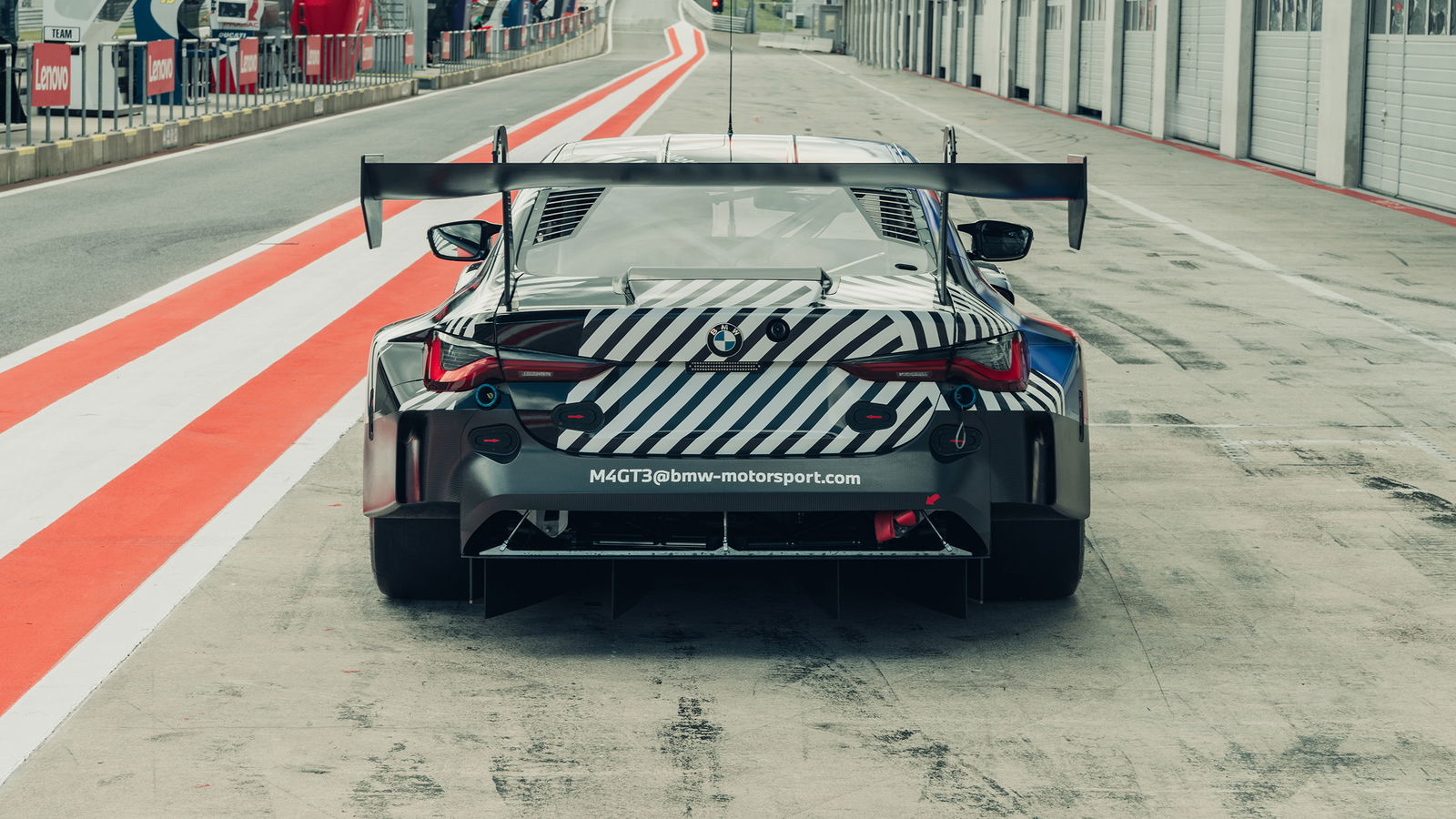 BMW’s M4 GT3 DTM Racer Highlights Those Grilles Even More