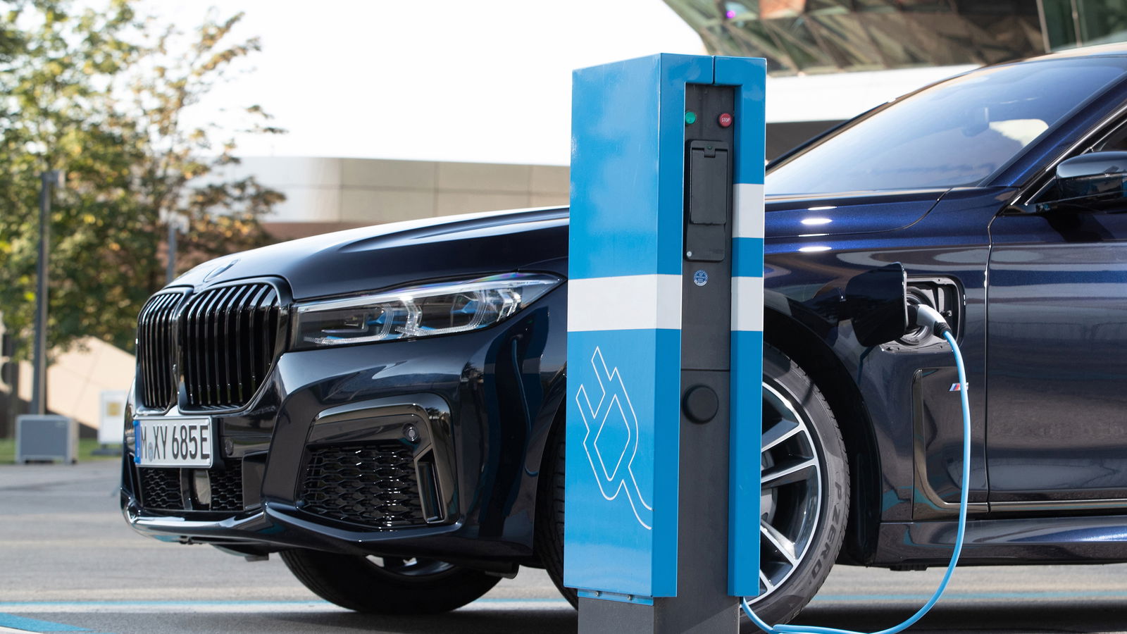 BMW Recalls Thousands Of Plug-In Hybrids Over Short-Circuit Fears