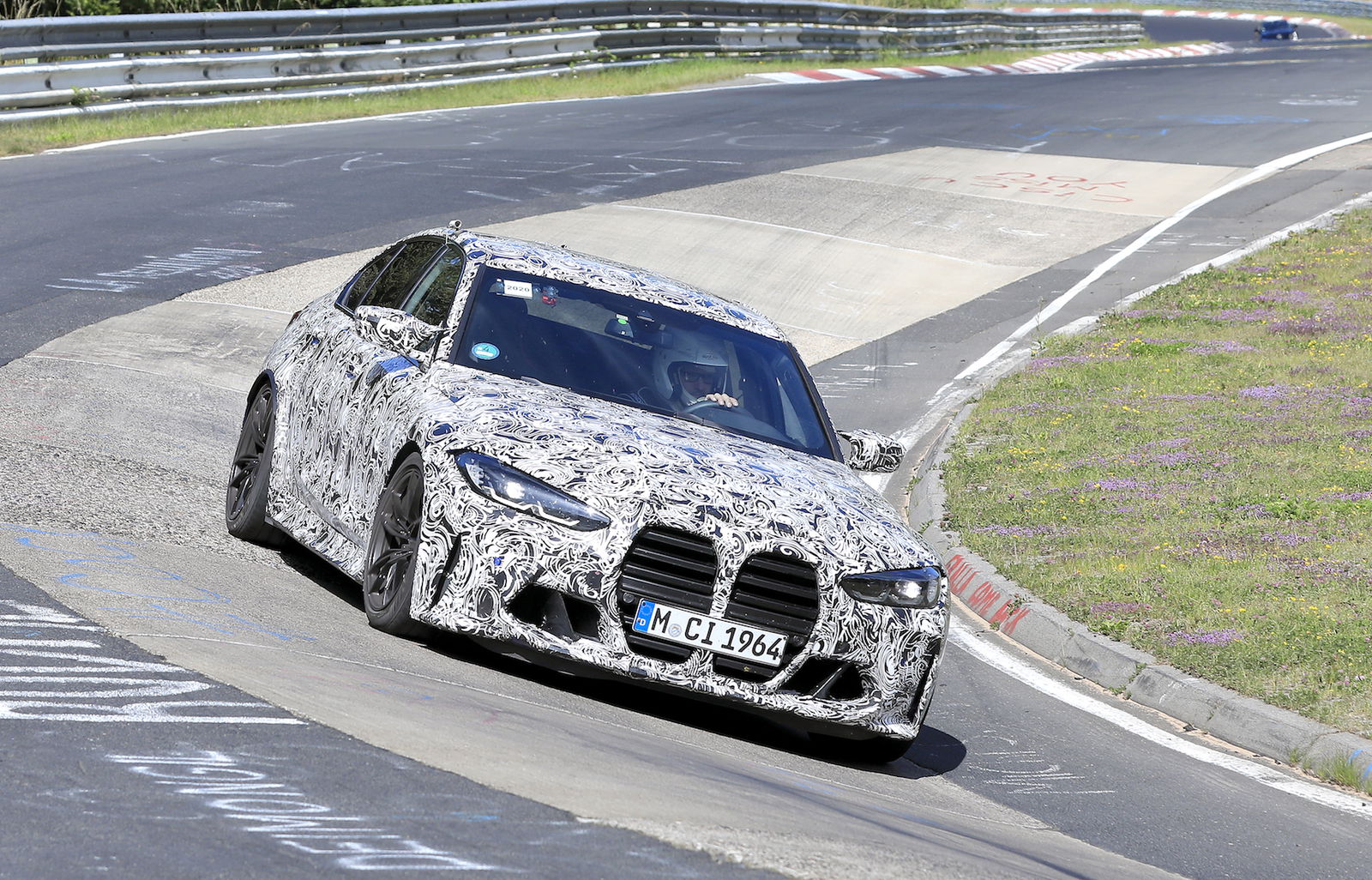Sadly, the M3 saloon and Touring won't have the same kidney grille arrangement as the current 3-series, instead adopting the 4-series/M4 look