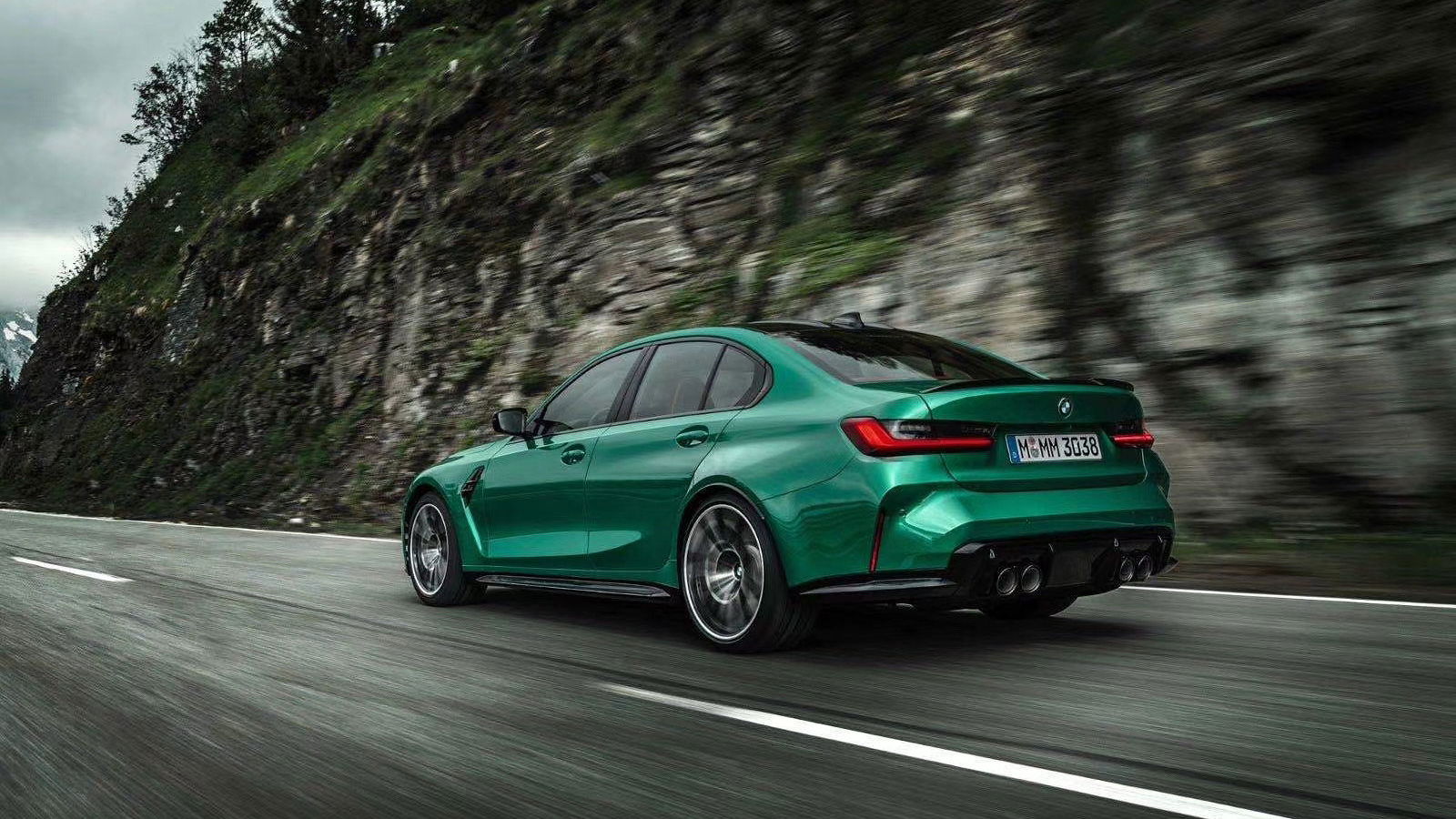 Witness The Grille: The New BMW M3 And M4 Have Been Leaked