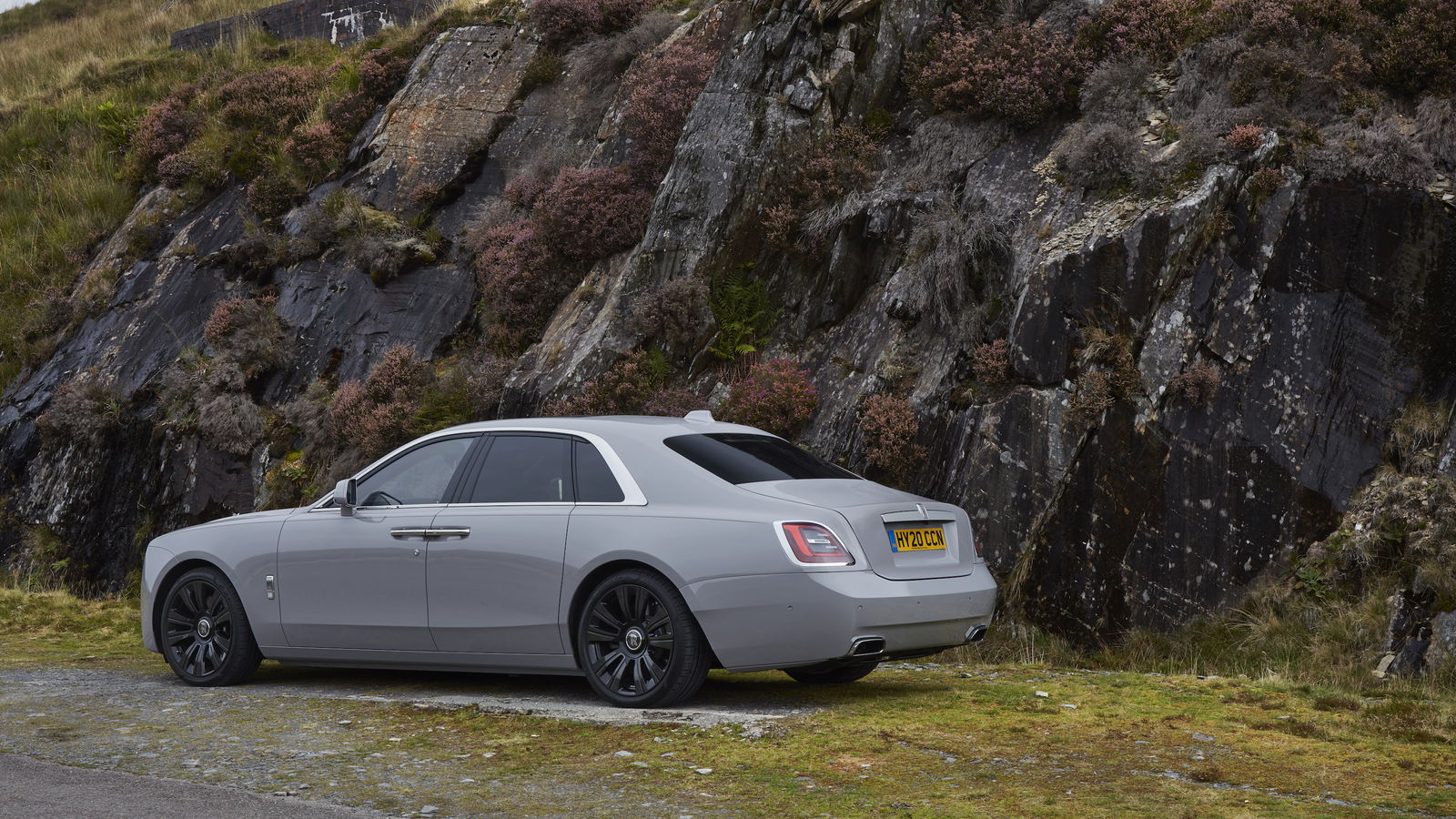 6 Things I Learned From Wafting Around In The New Rolls-Royce Ghost