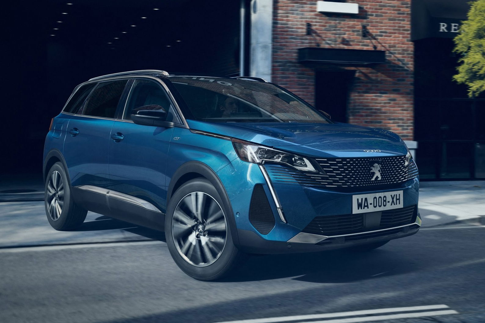 France Introduces ‘SUV Tax’ To Curb Sales Of Heavier Cars