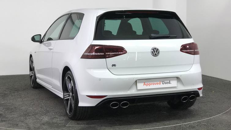 You Can Now Get A Mk7 VW Golf R For Under £15,000