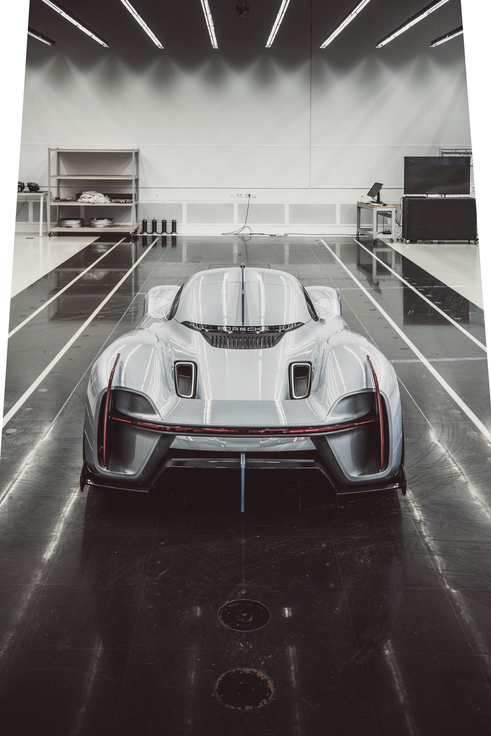 32 Killer Car Wallpapers For Your Desktop And Mobile