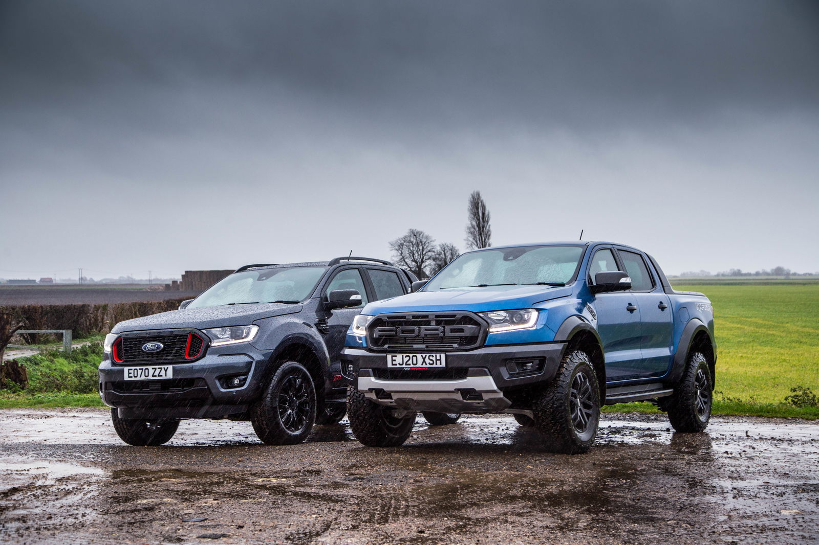 6 Key Differences Between A Normal Ford Ranger And The Raptor
