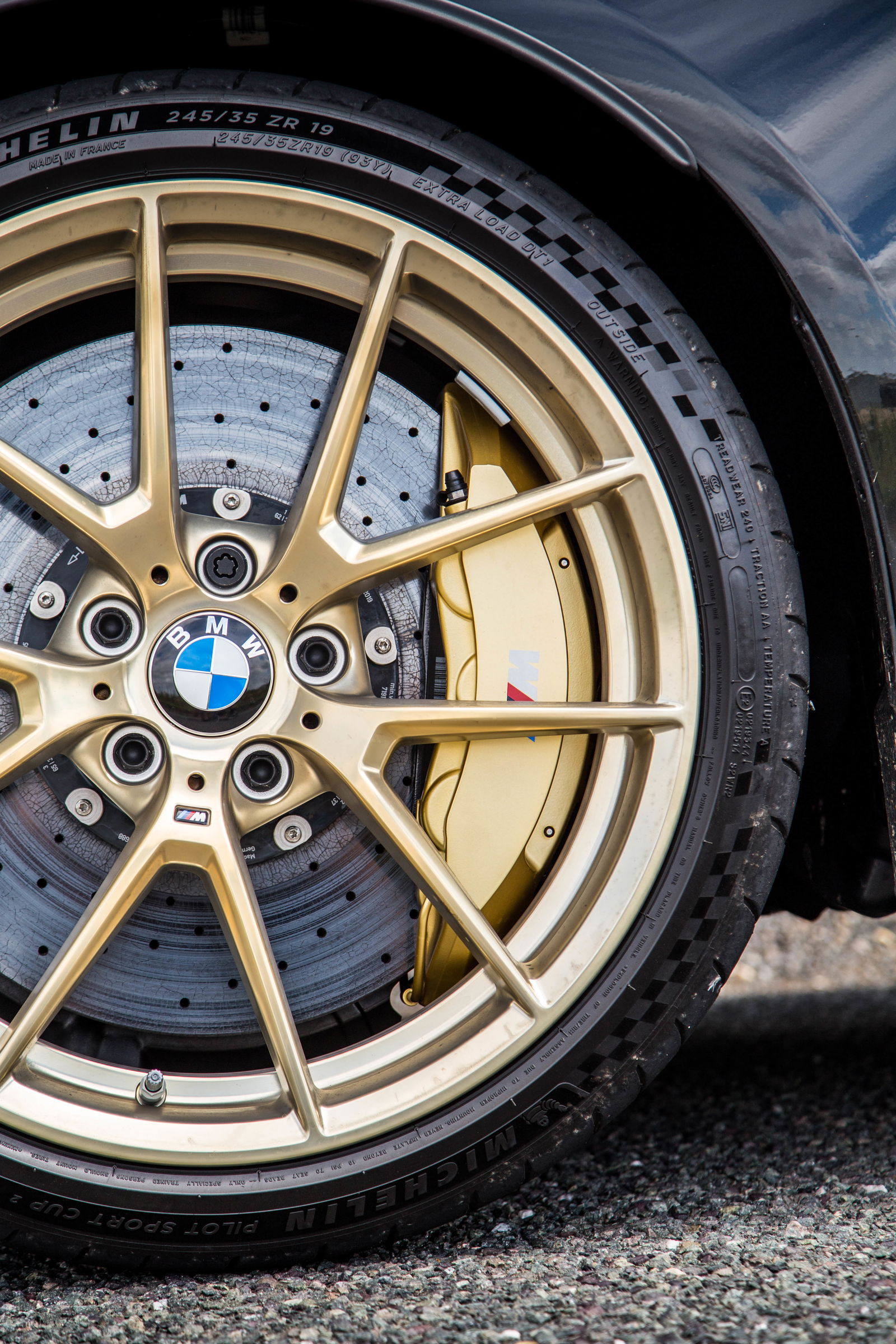 32 Killer Car Wallpapers For Your Desktop And Mobile