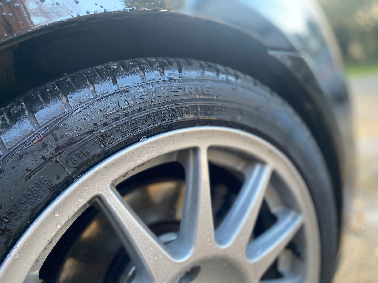 10 Things You Need To Know Before Buying A Renault Sport Clio 172/182