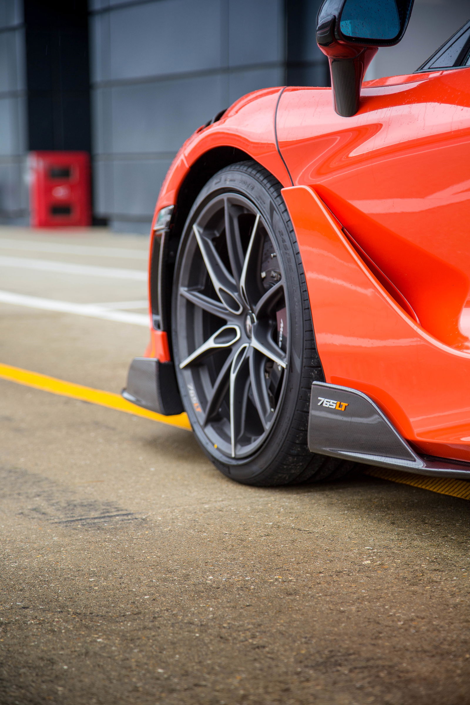 32 Killer Car Wallpapers For Your Desktop And Mobile