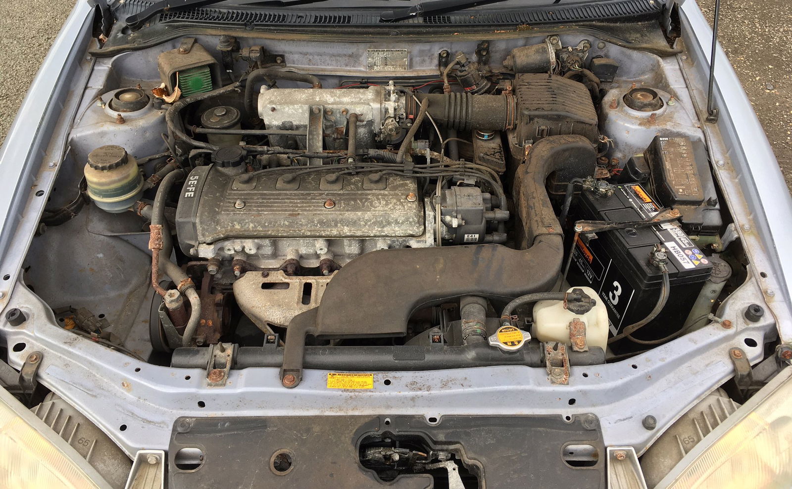 The Paseo's naturally-aspirated 1.5-litre 5E-FE inline four produces a modest 89bhp, making for an 11.2-second 0-60mph time